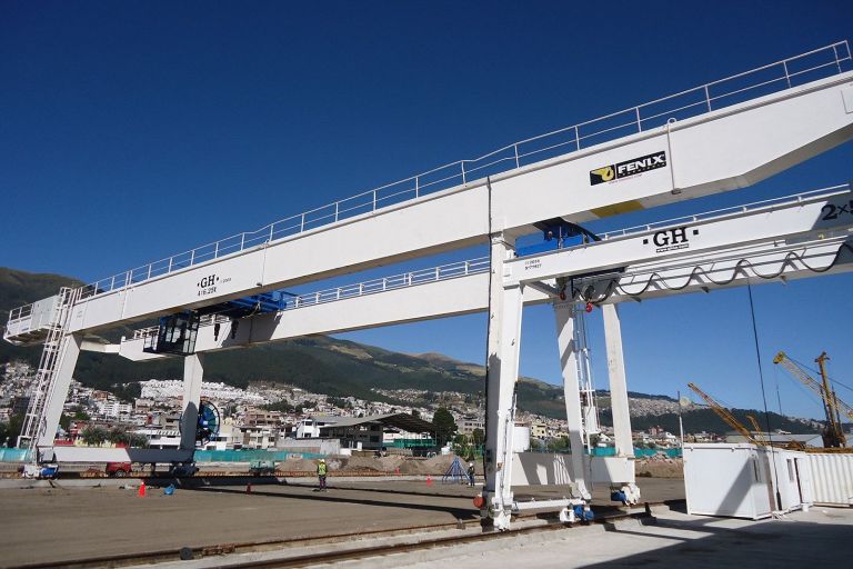 Puente Grúa tipo Pórticos Fénix Ecuador